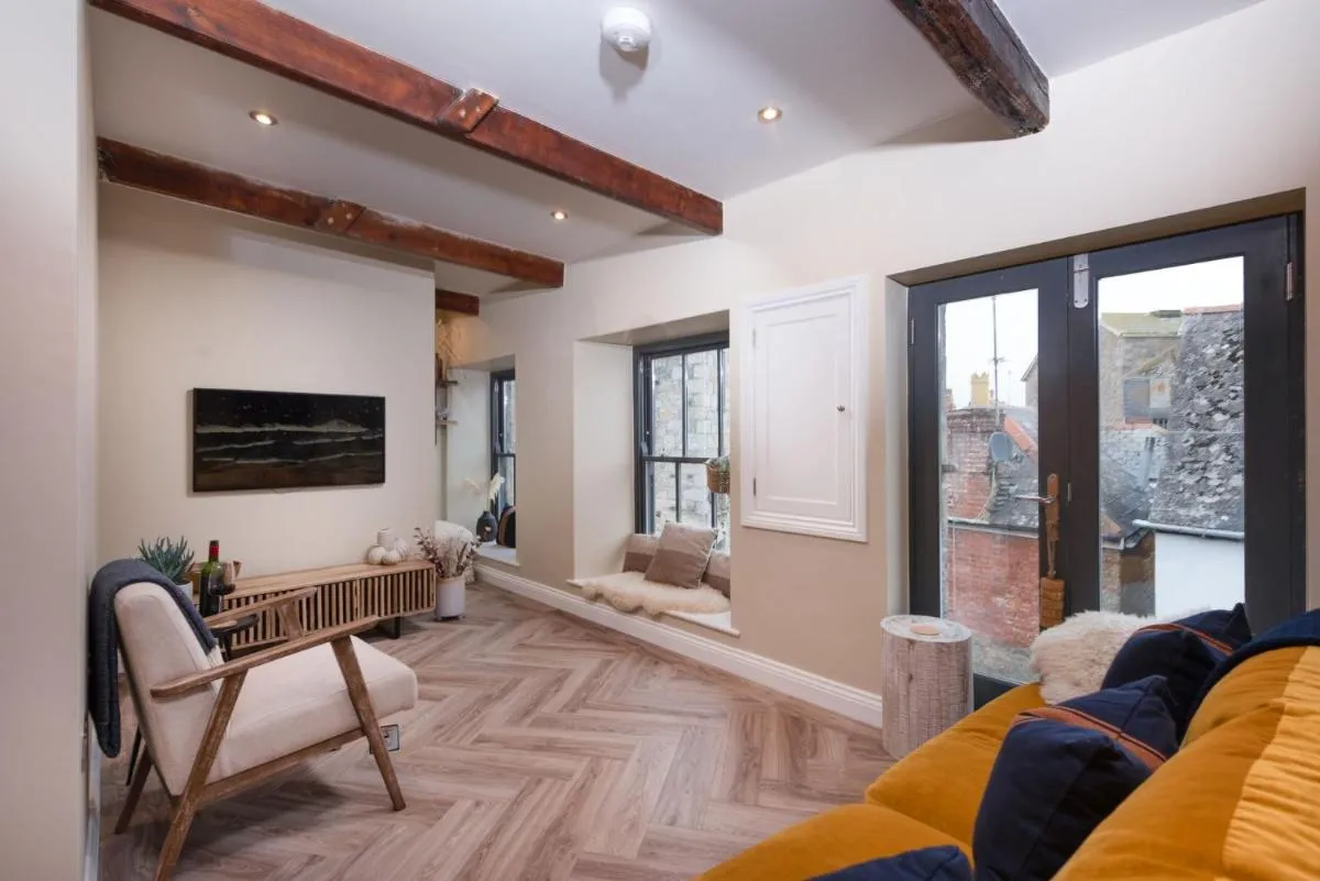 Image 4 of Sullivans Loft