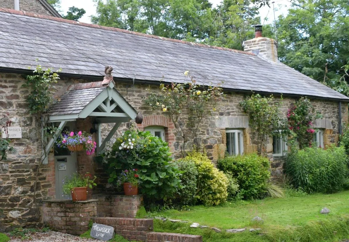 Image 6 of TREWASSICK BARN