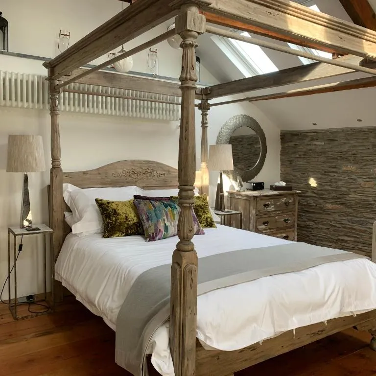 Image 3 of The Padstow Cottage (Coswarth House)