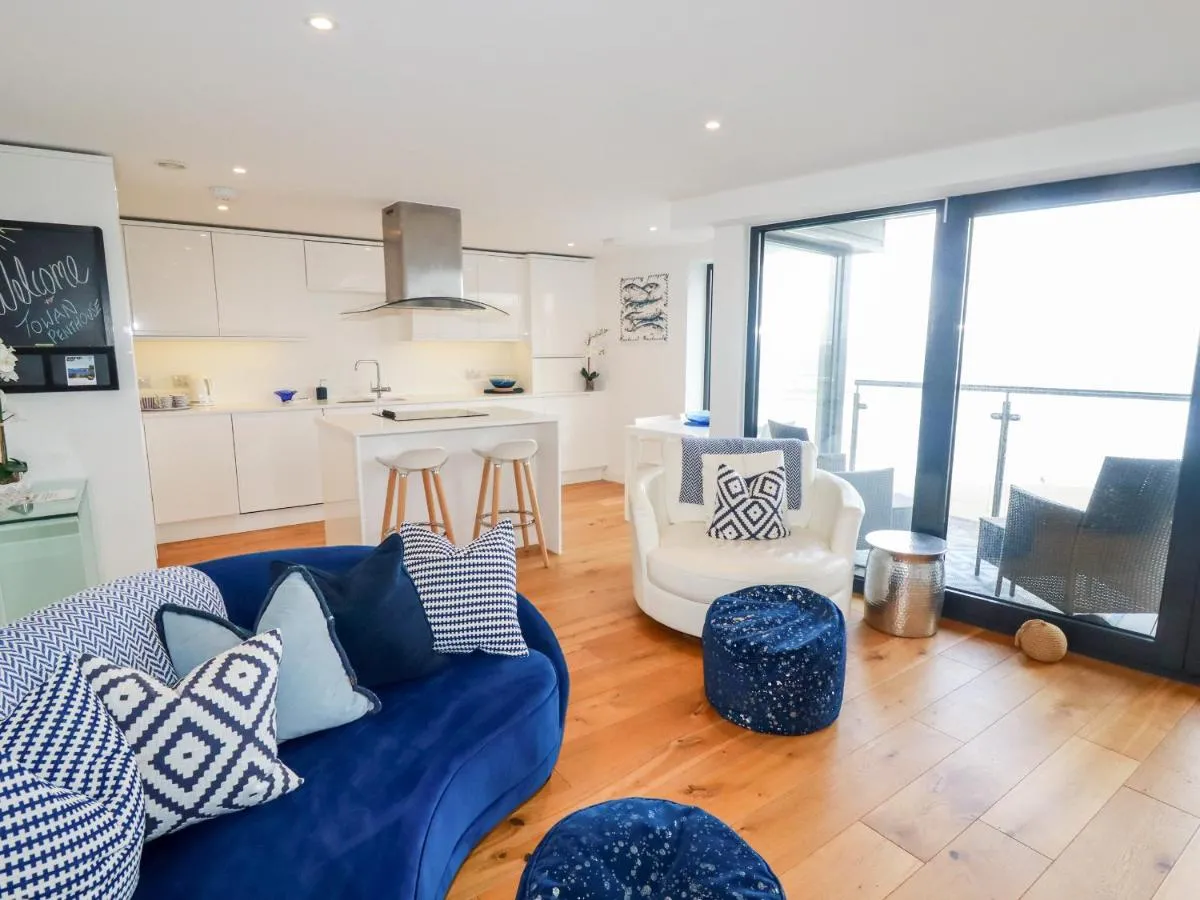 Image 3 of Towan Penthouse