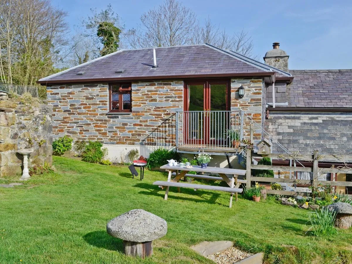 Image 5 of Tripp Cottage