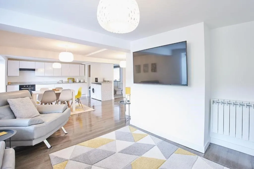Image 1 of Your luxurious and secluded retreat in Cornwall