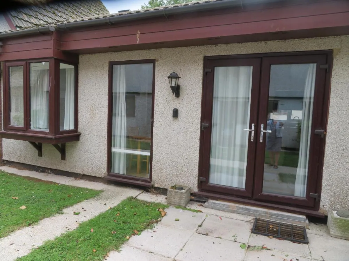 Image 5 of 11 Trevithick Court Tolroy Manor