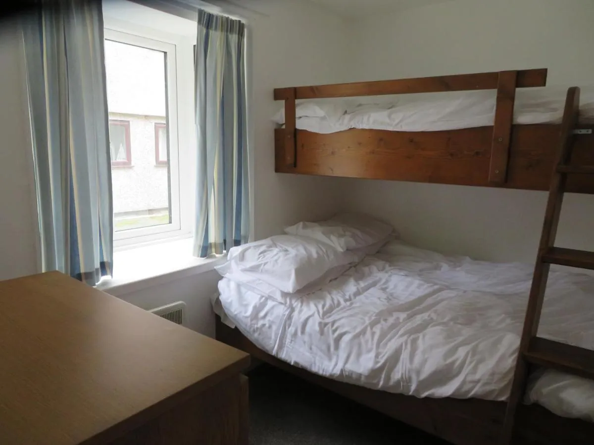 Image 1 of 11 Trevithick Court Tolroy Manor