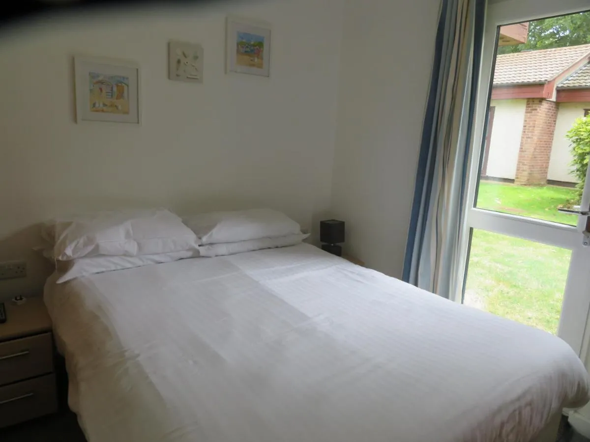 Image 6 of 11 Trevithick Court Tolroy Manor