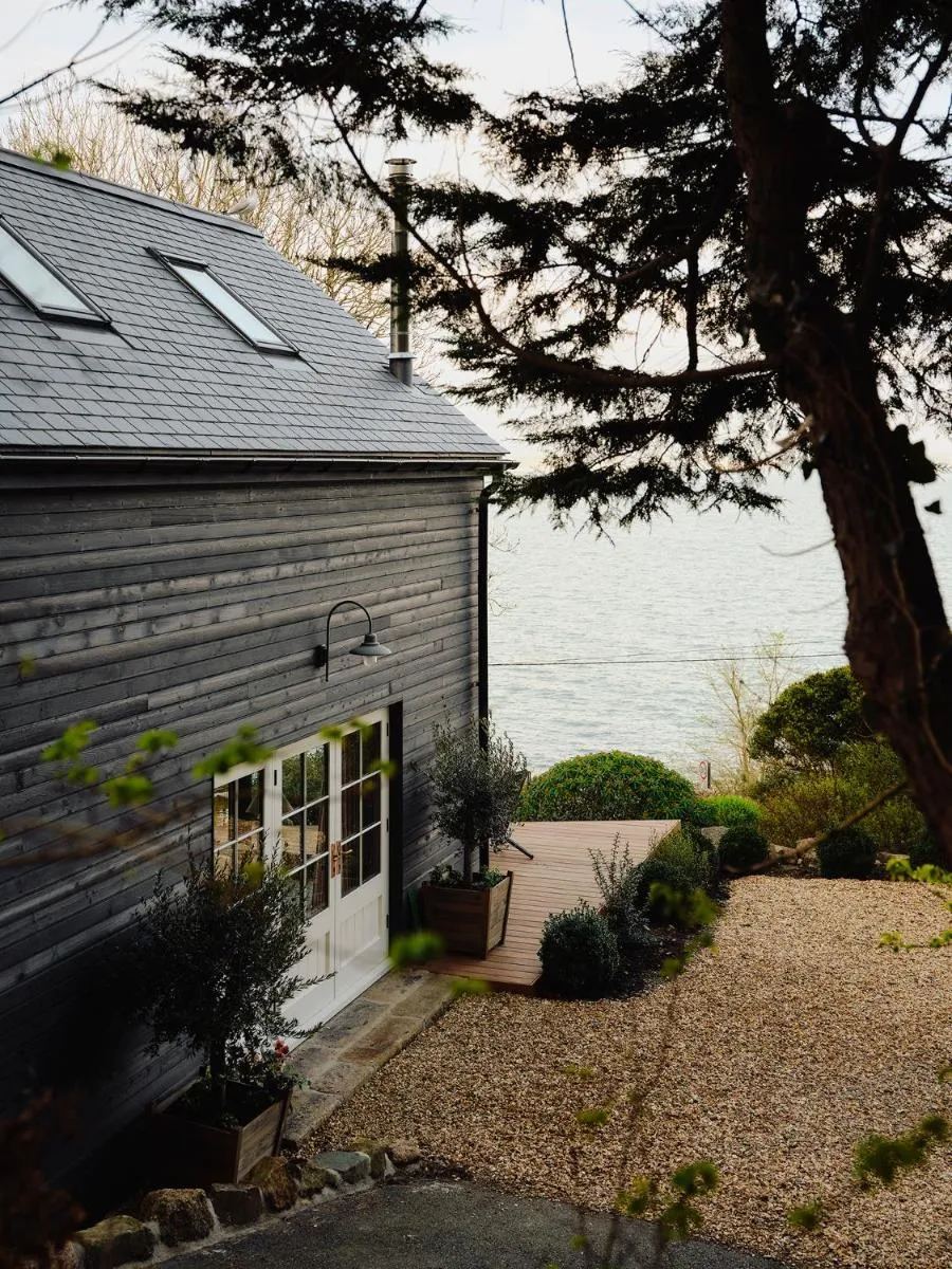 Image 3 of 1-bed luxury seafront cabin in heart of Newlyn, Mousehole
