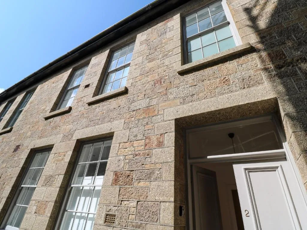 Image of 2 Regent Mews