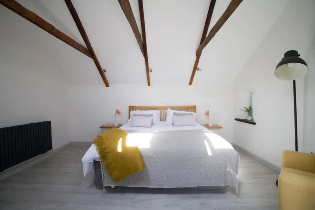 Image 1 of Barnwell Cottage *Stunning Cornish Cottage* Oozing Charm + Comfort