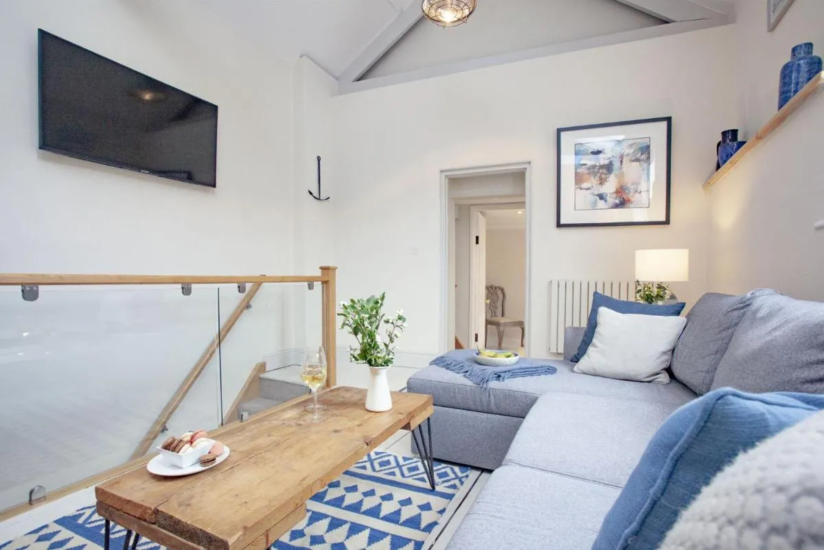 Image 4 of Birdcage Cottage, Kingsand