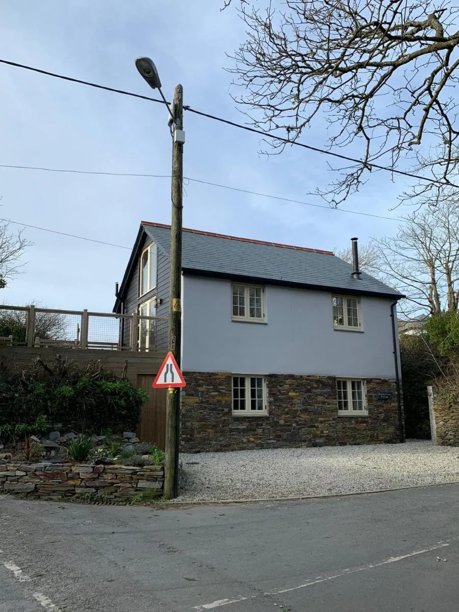 Image 6 of Bossiney Cove Cottage