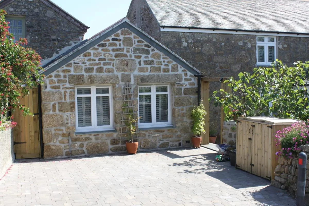 Image 5 of Bryher Cottage
