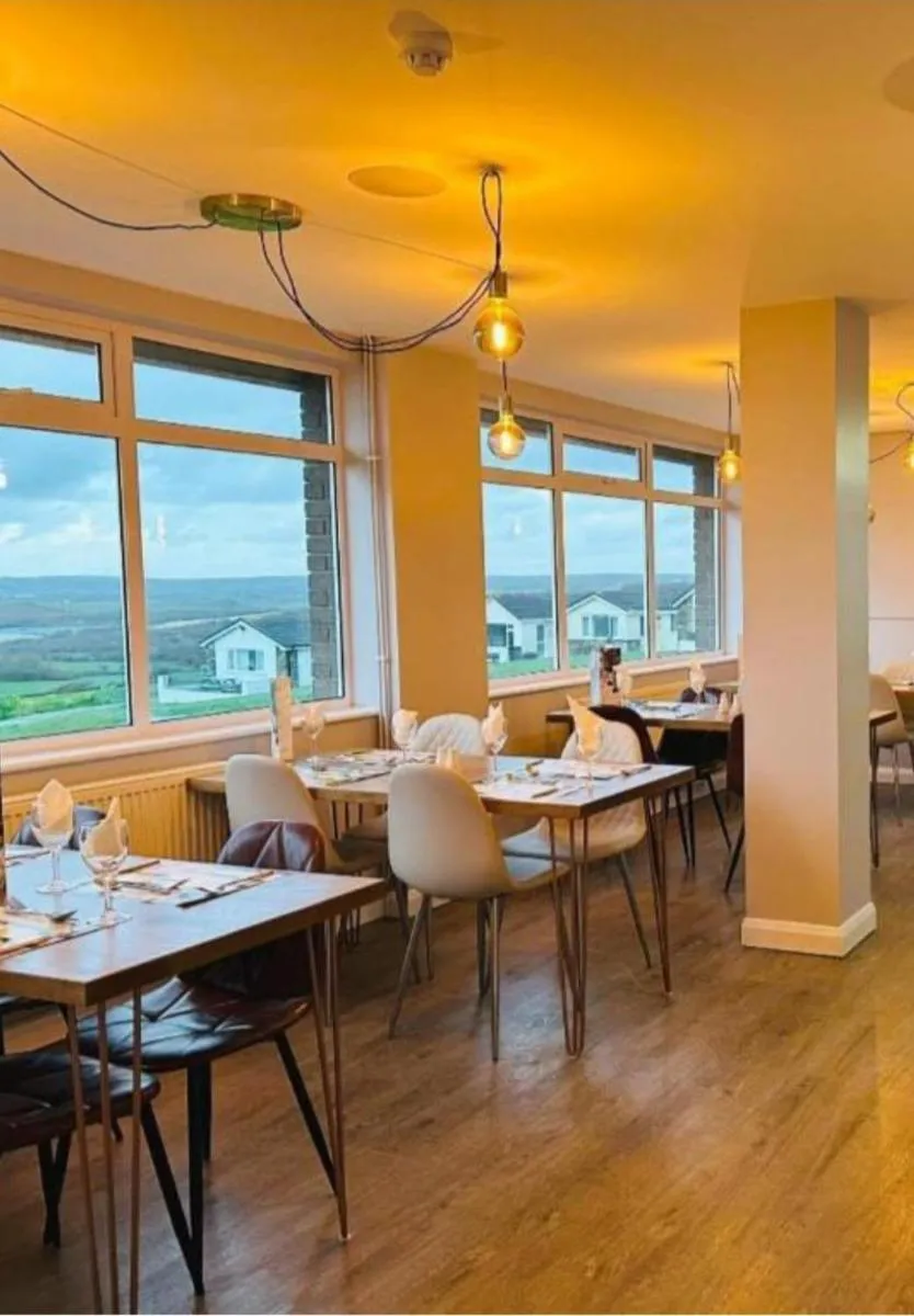 Image 4 of Chalet 18 Widemouth Bay Holiday Village