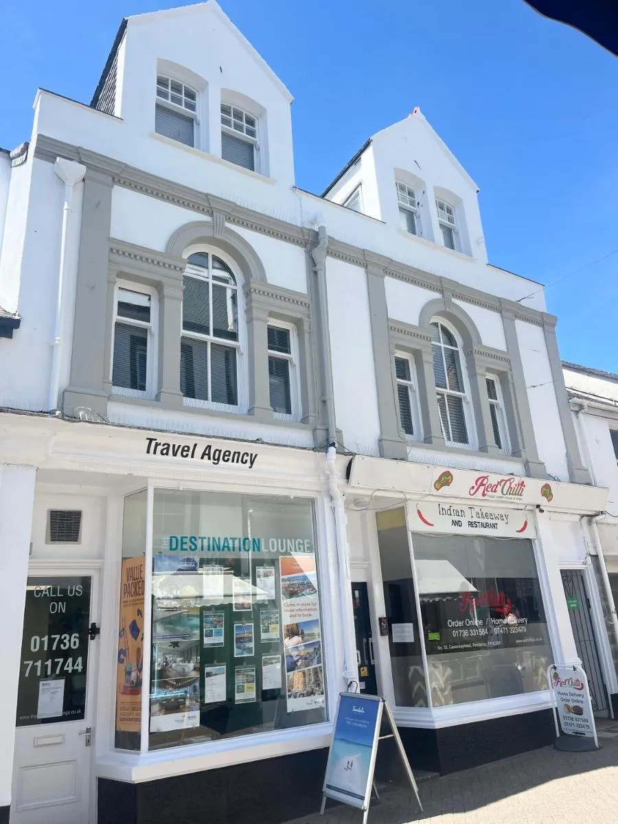 Image 3 of Charming Two-Bedroom Artist’s Residence in Central Penzance