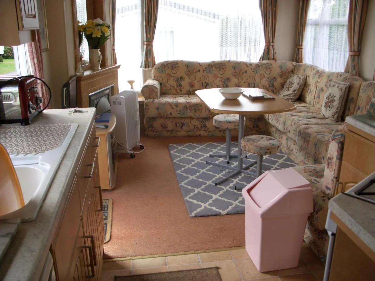 Image 4 of Colin and Annies caravan