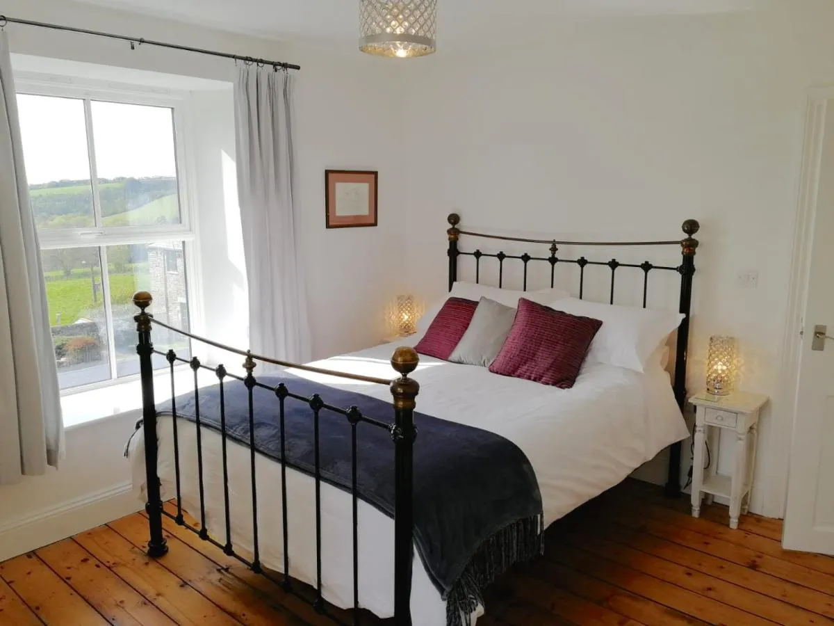 Image 1 of Cornwall, Looe – Magical Pendriffey