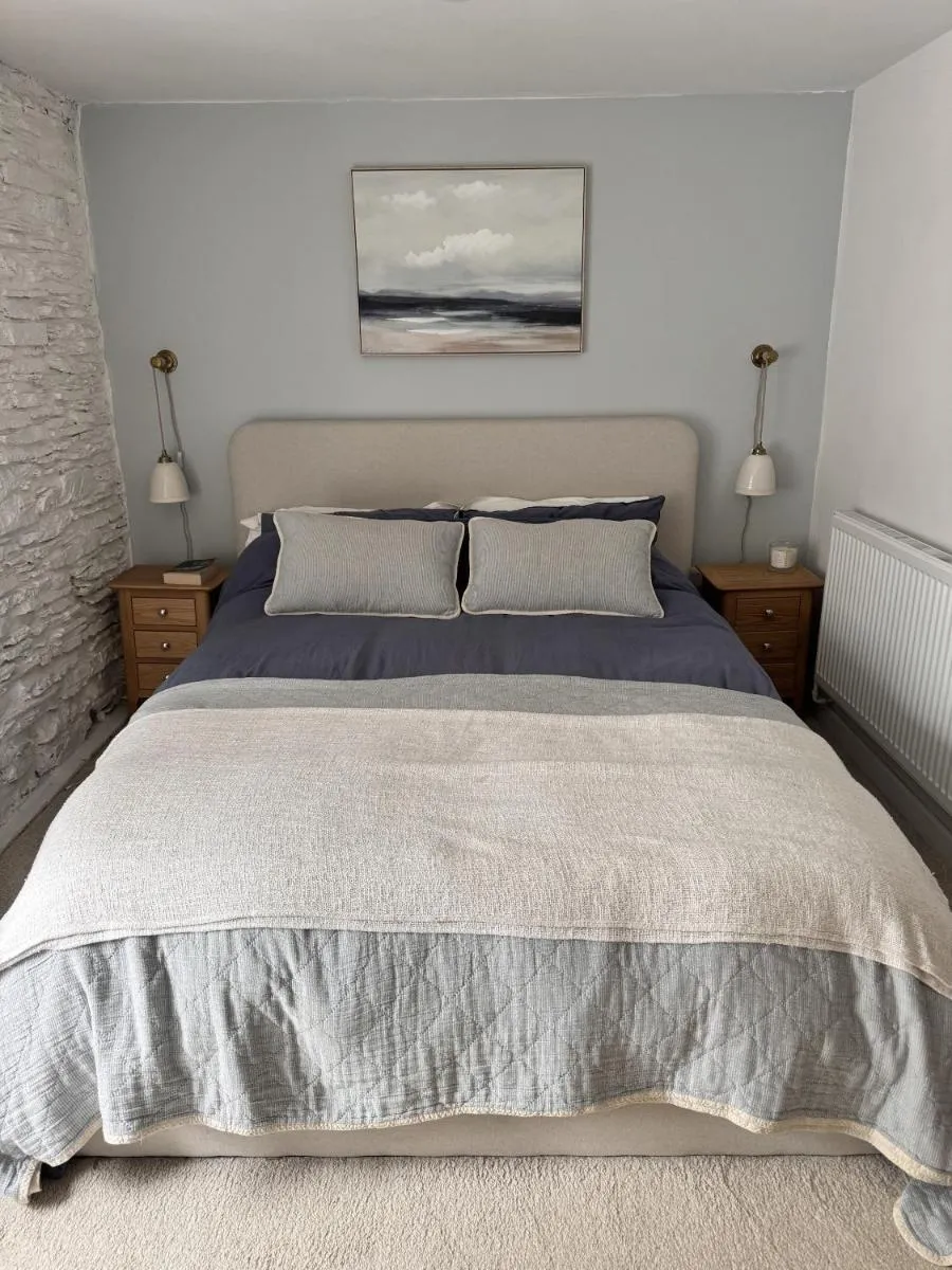 Image 4 of Cottage Close To Beach-With Parking-Garden-Peaceful Setting