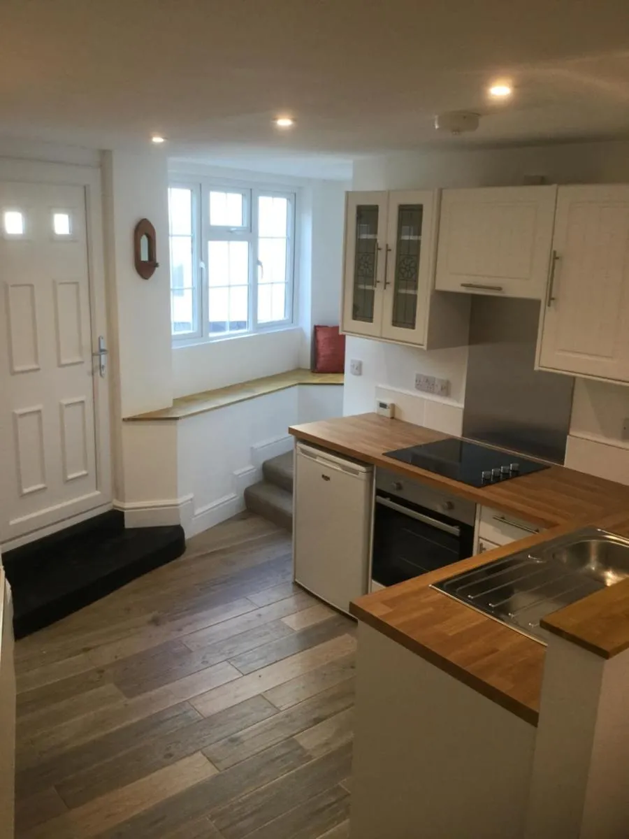 Image 1 of Crossways Corner Cottage