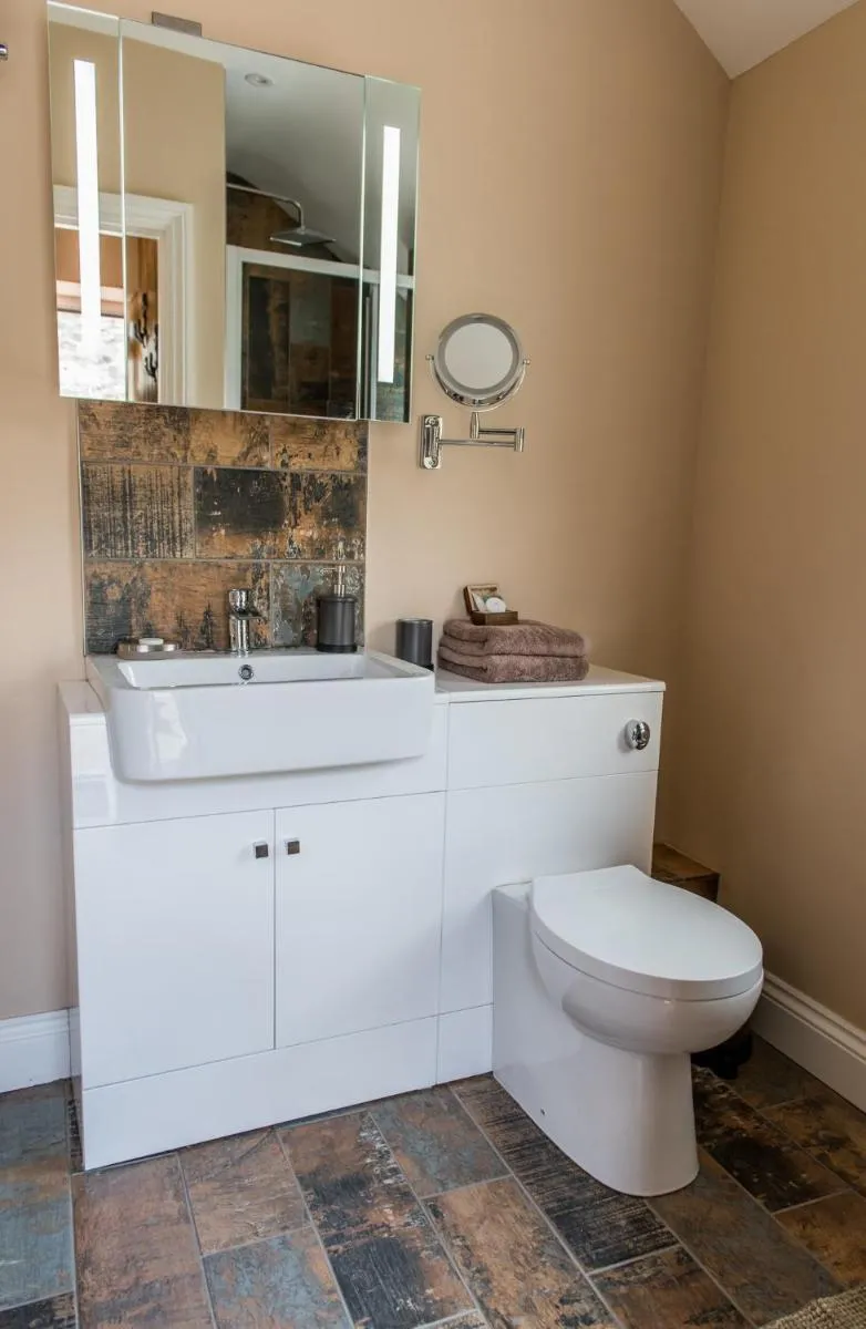 Image 6 of Deluxe Rustic Charlestown Themed Apartment