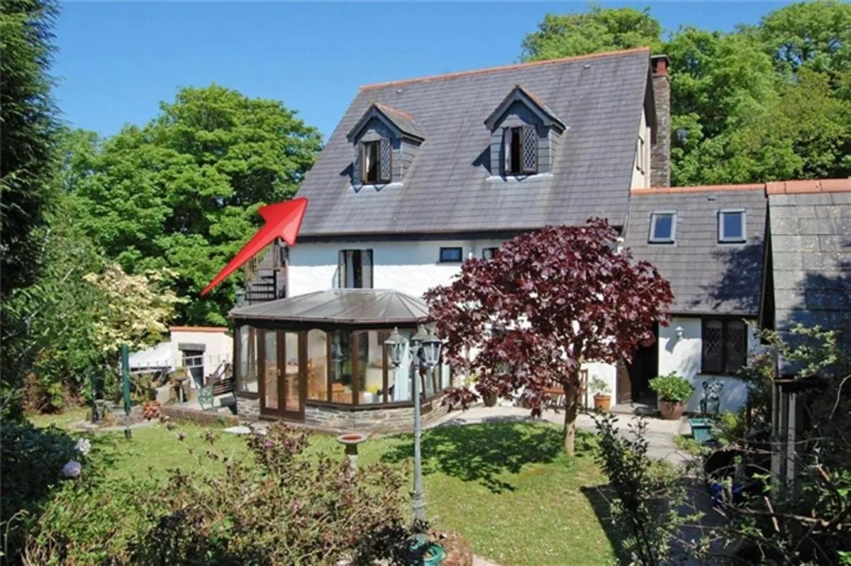 Image 4 of Demelza Cottage Apartment