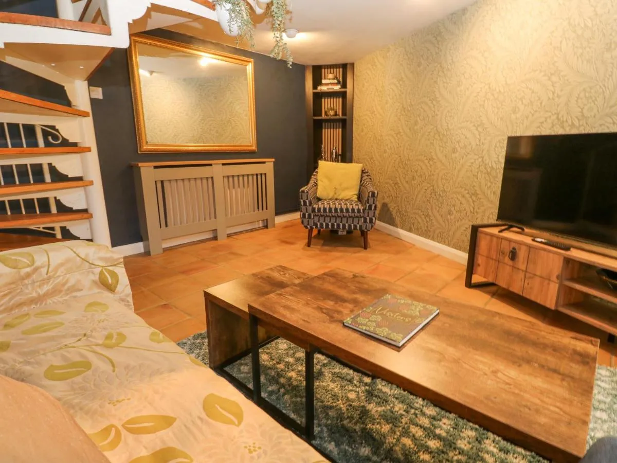 Image 4 of Dowager Cottage