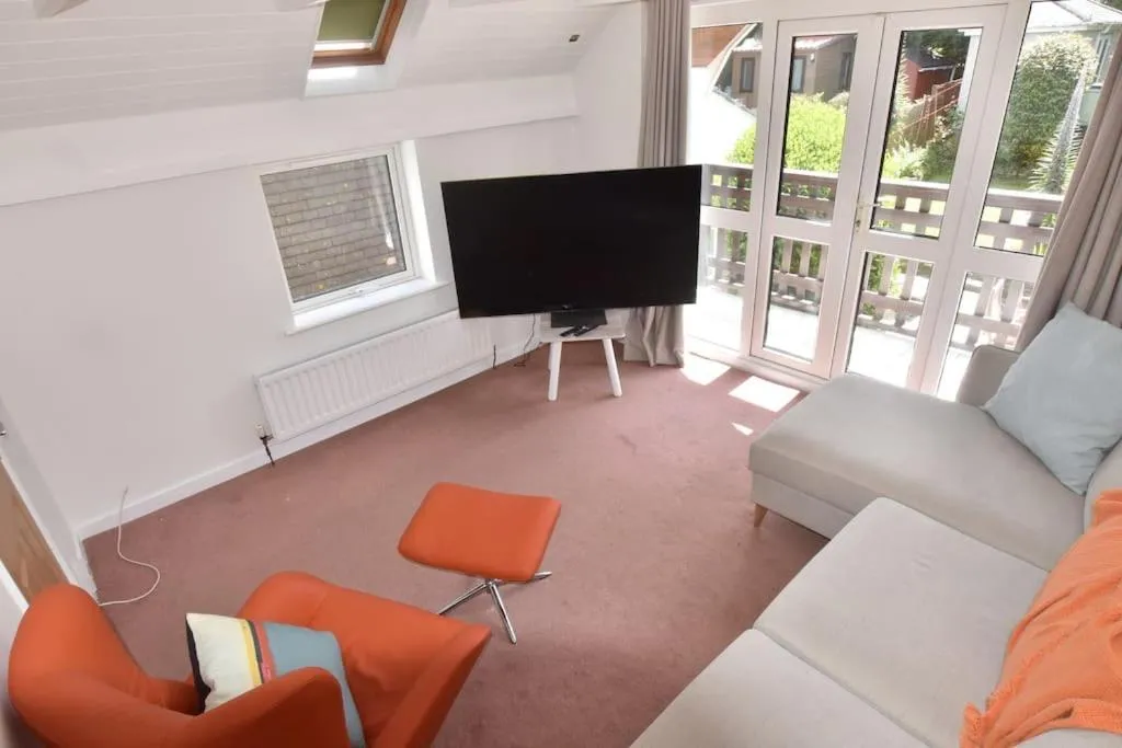 Image 4 of Family House – Breath Taking Views Over Mounts Bay