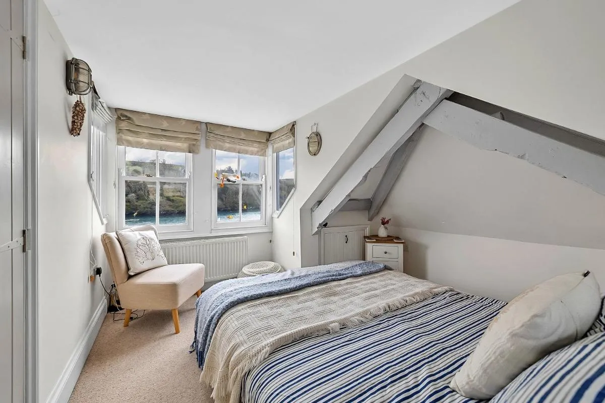 Image 1 of Finest Retreats – Garden Cottage in Fowey
