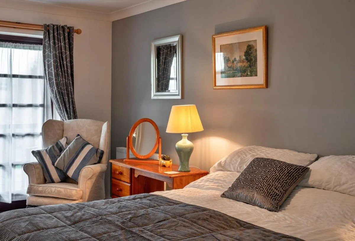 Image 1 of Finest Retreats – Orchard View