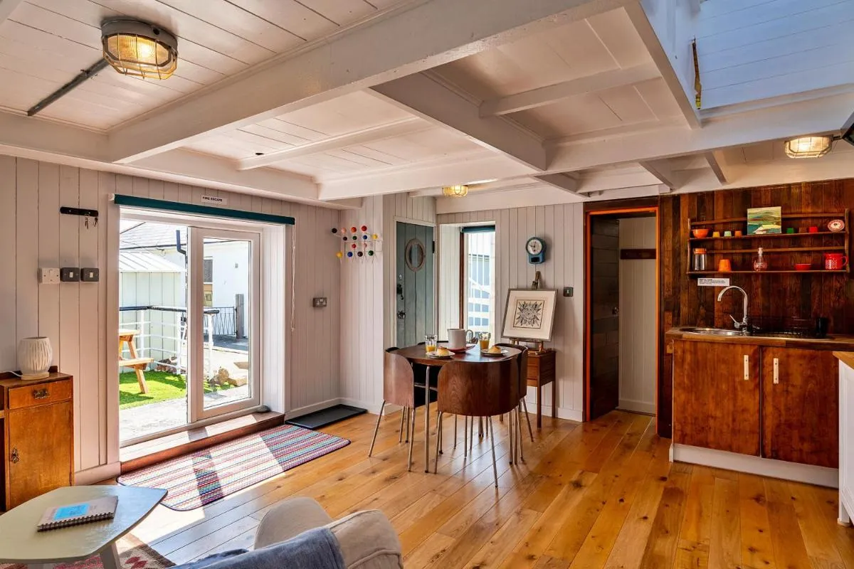 Image 3 of Finest Retreats – The Watchtower at Western Watch