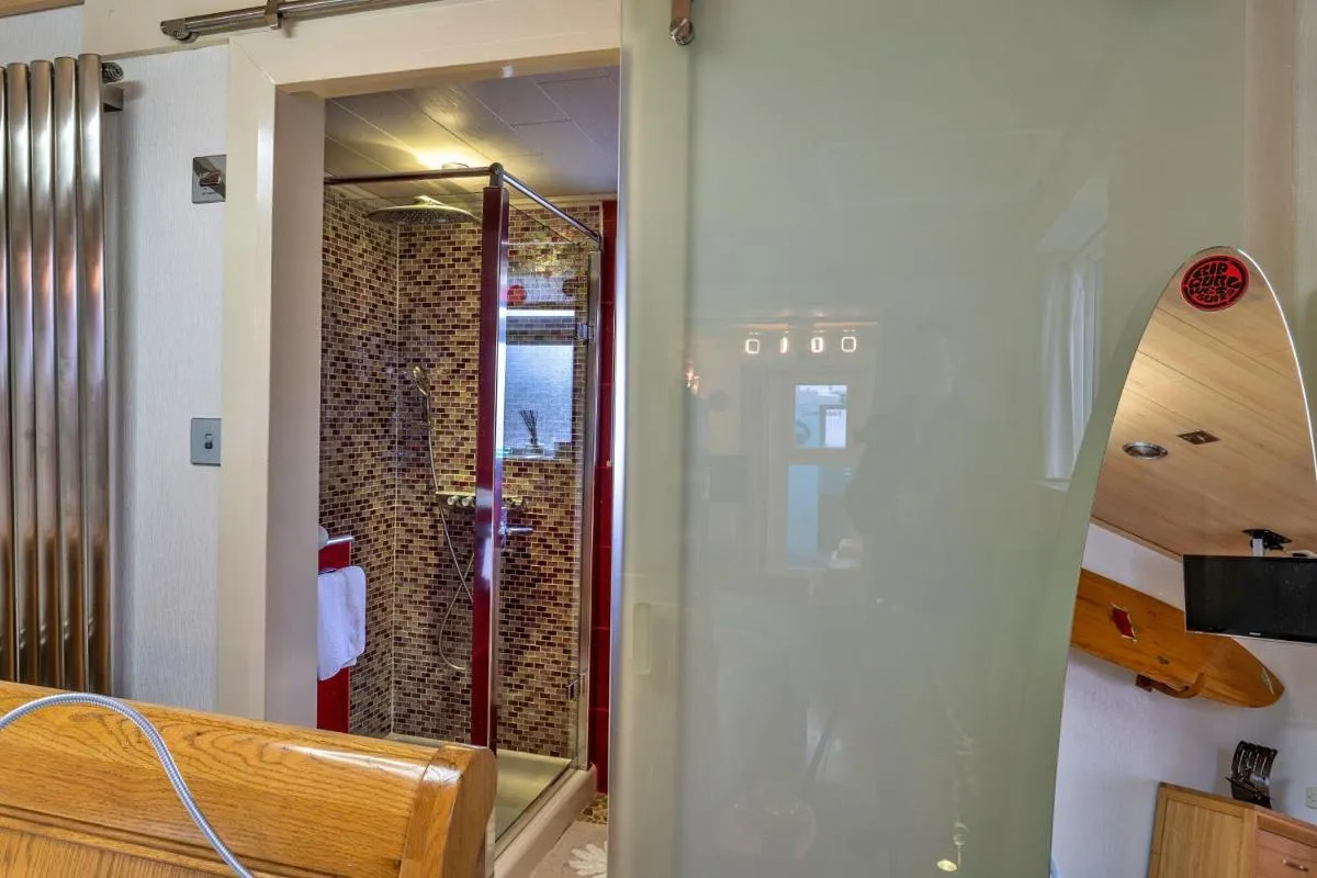 Image 2 of Finest Retreats – Treknow Summerhut