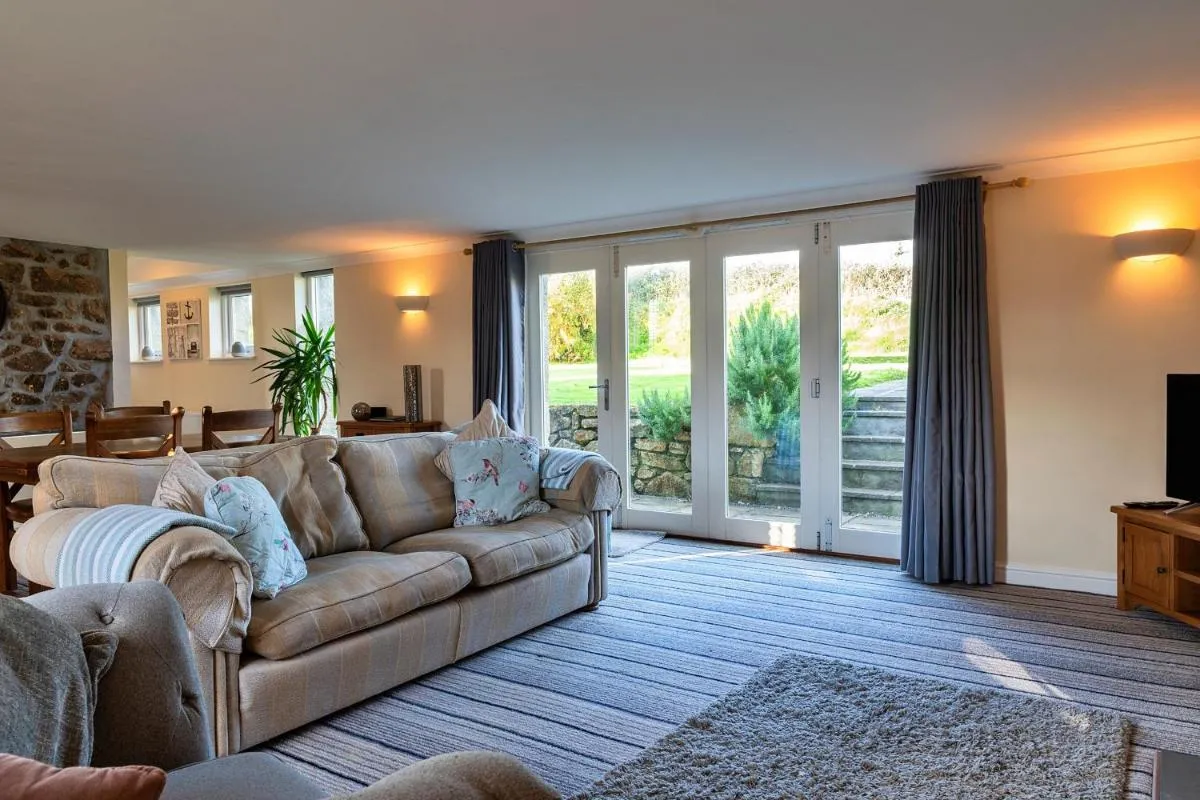 Image 4 of Finest Retreats – Trennal Barn