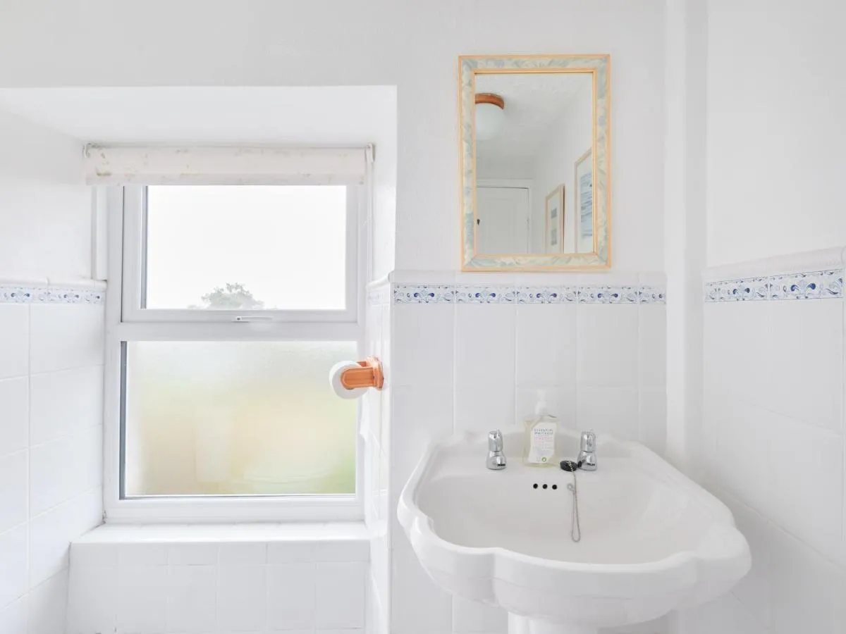 Image 2 of Finest Retreats – West Cottage at Goldsithney