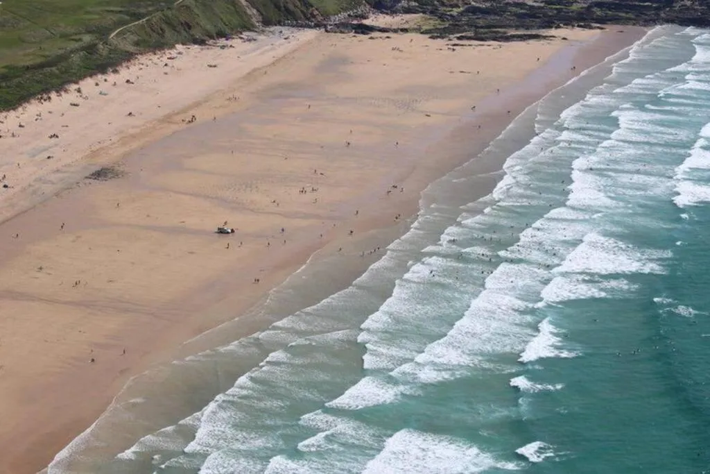 Image 5 of Fistral View