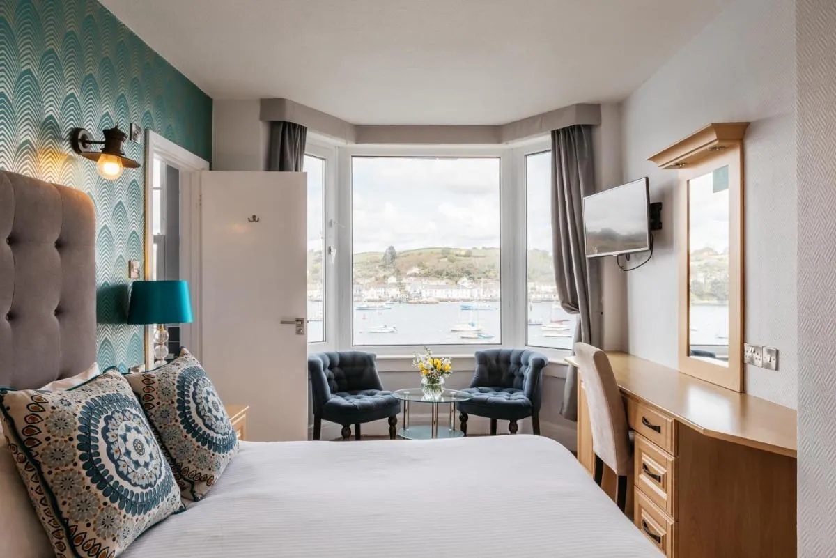 Image 1 of Greenbank Hotel