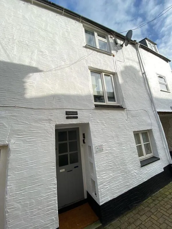 Image 4 of Guillemot Holiday Flat