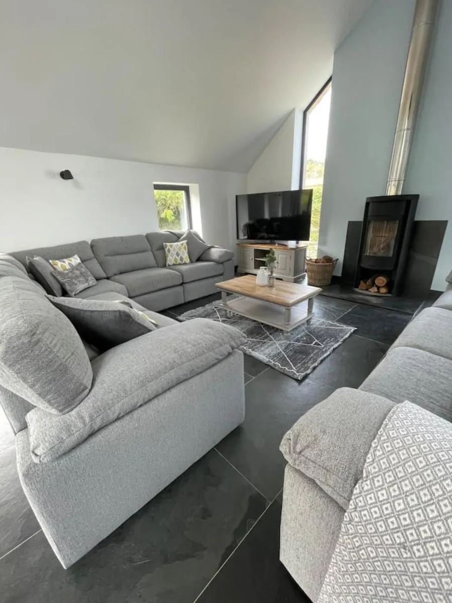 Image 5 of Gulland 4 Bed Sleeps 8 with Hot tub