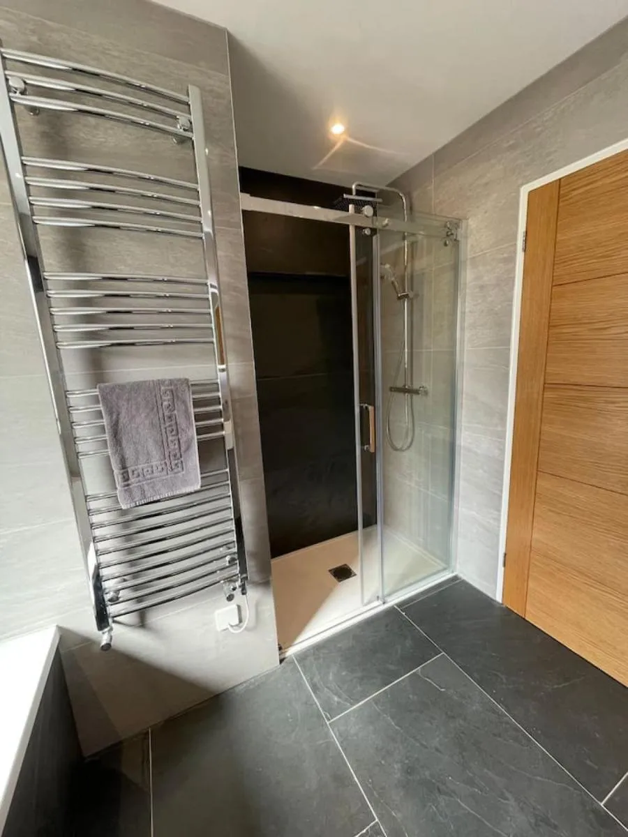 Image 2 of Gulland 4 Bed Sleeps 8 with Hot tub