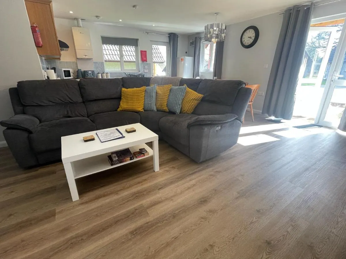 Image 1 of Hengar Manor 4 bed Sleeps 9