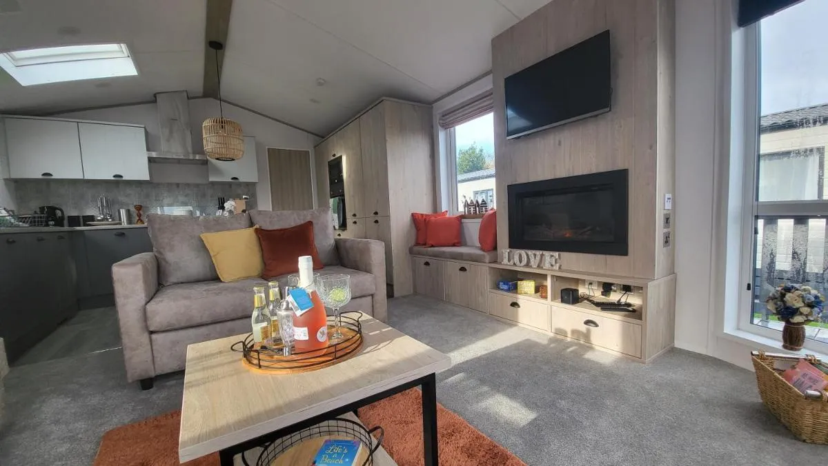 Image 4 of Honeycomb Lodge – Holiday Home 5 min from Padstow