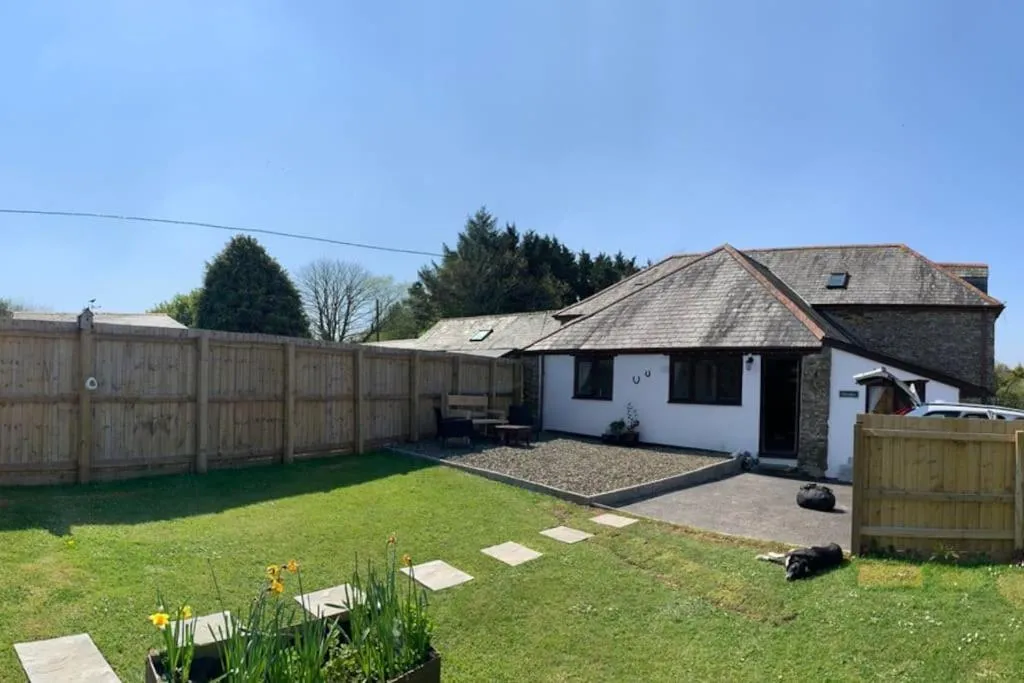 Image of Horseshoe Cottage