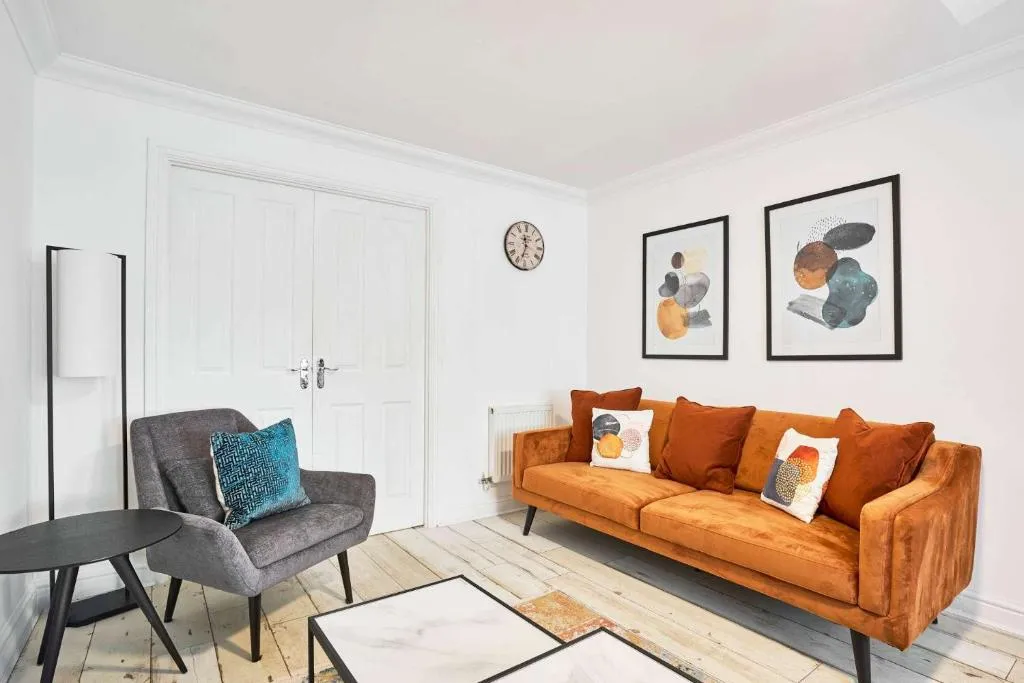 Image of Host & Stay – Hazelnut House