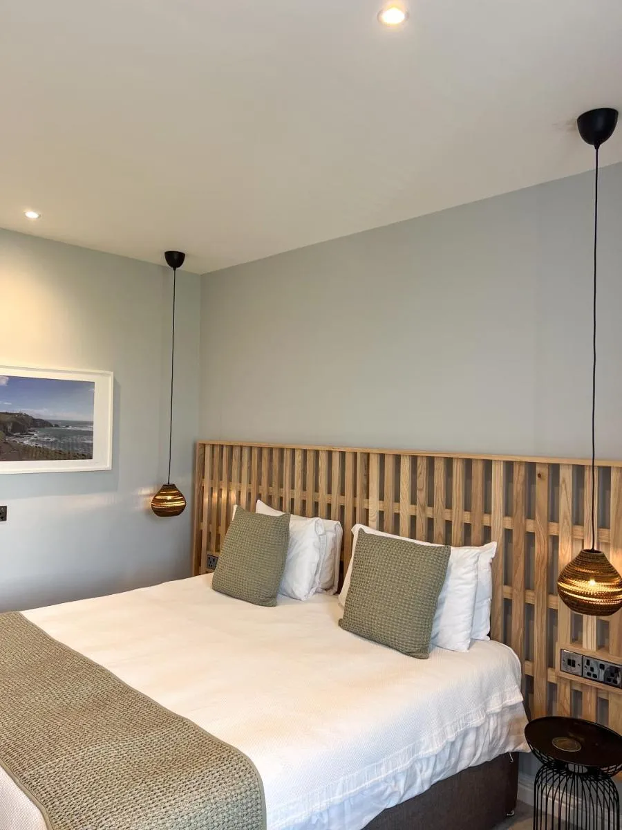 Image 3 of Housel Bay Hotel