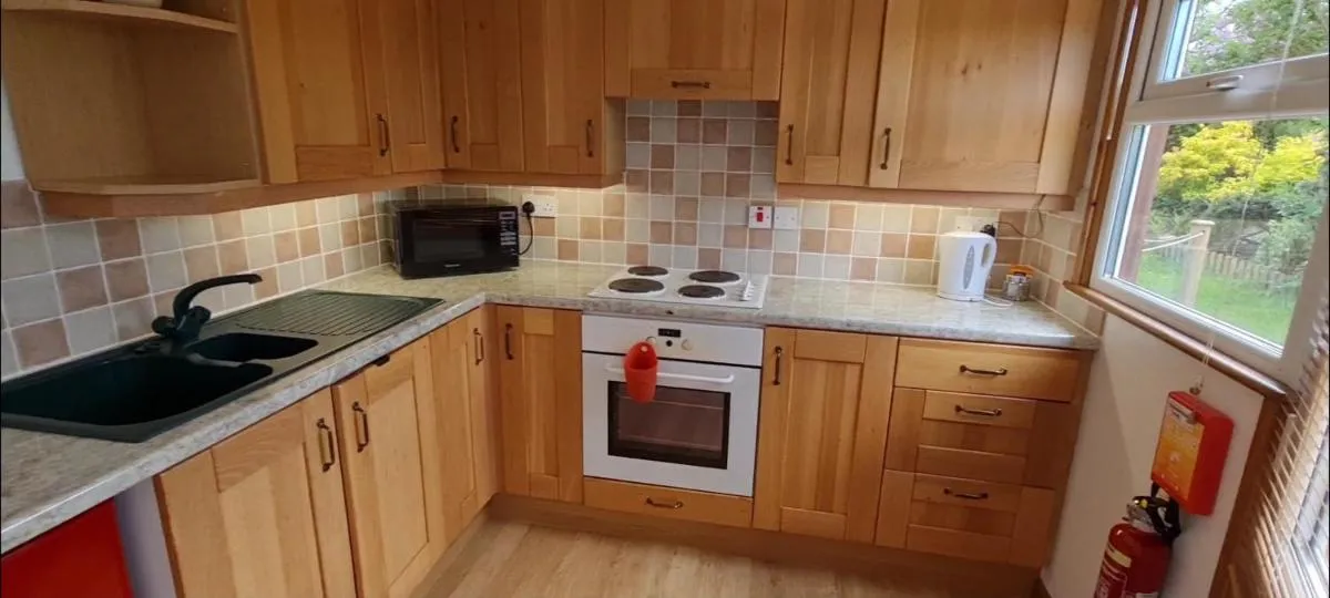 Image 3 of Little Oaks Chalet – St. Merryn, Padstow