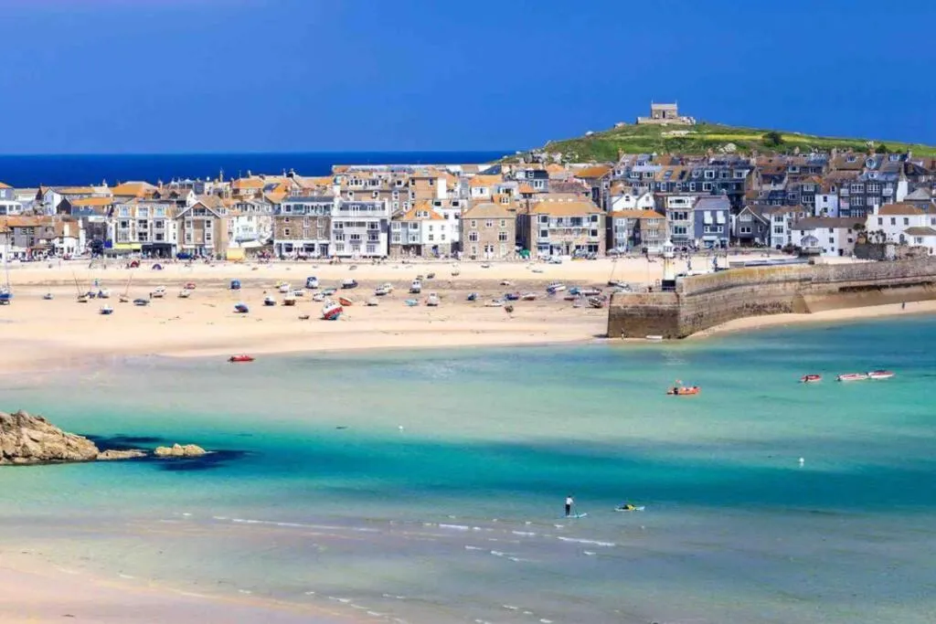Image of Luna Beach – Luxury Carbis Bay Apartment + Parking