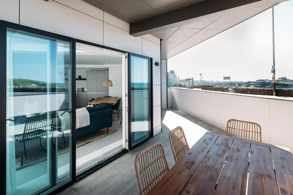 Image 3 of Luxury Family Apartment with sea views