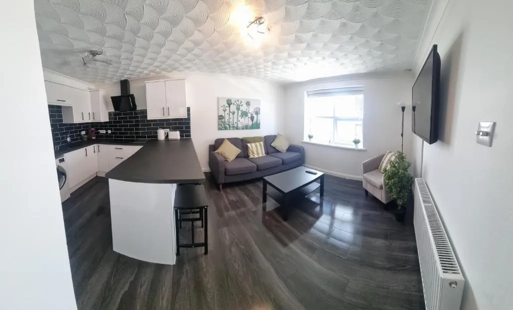Image of Newly refurbished Falmouth town centre apartment
