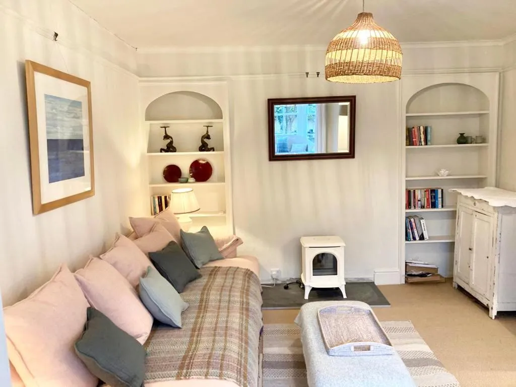 Image 2 of Paradise House, Boscastle