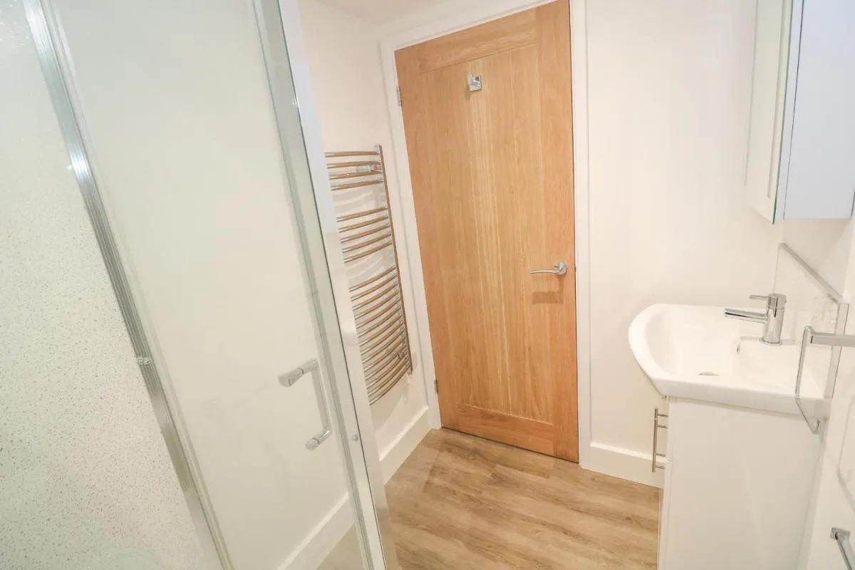 Image 2 of Perran Pearl B