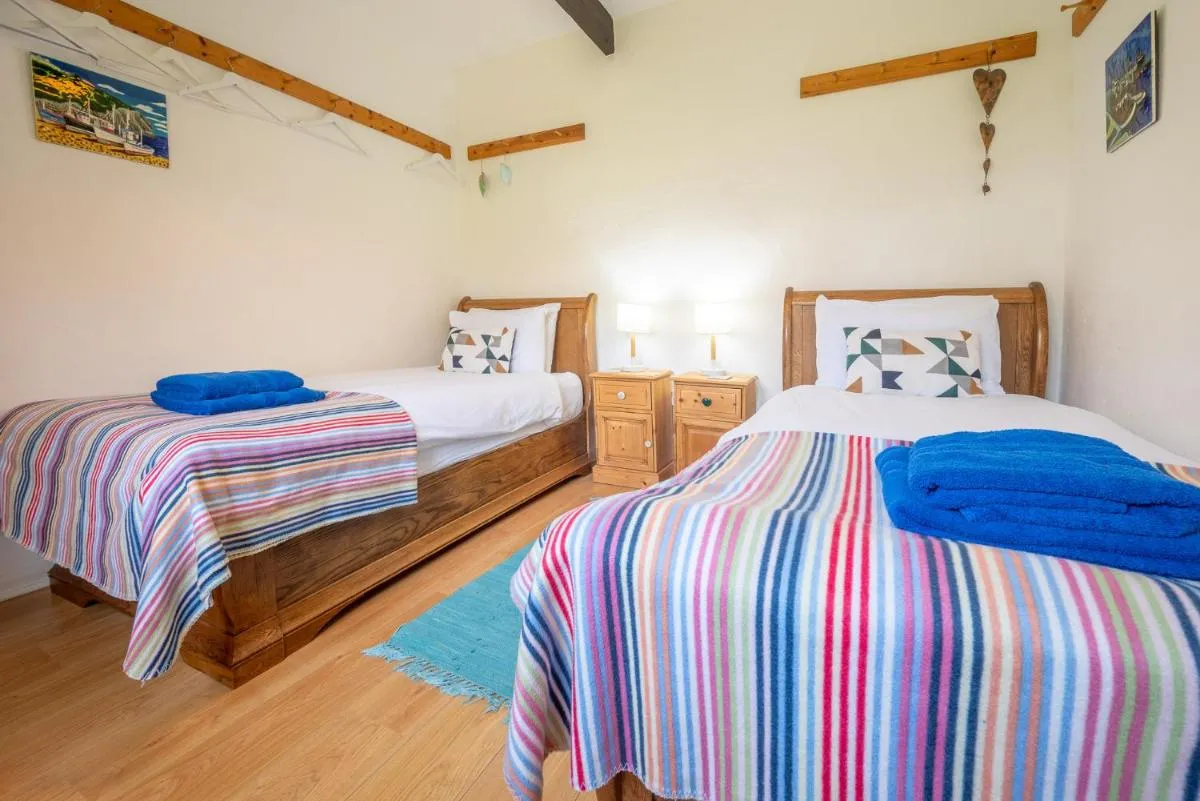 Image 6 of Polrunny Farm Blackberry Cottage – Cornwall bliss in sight of the sea