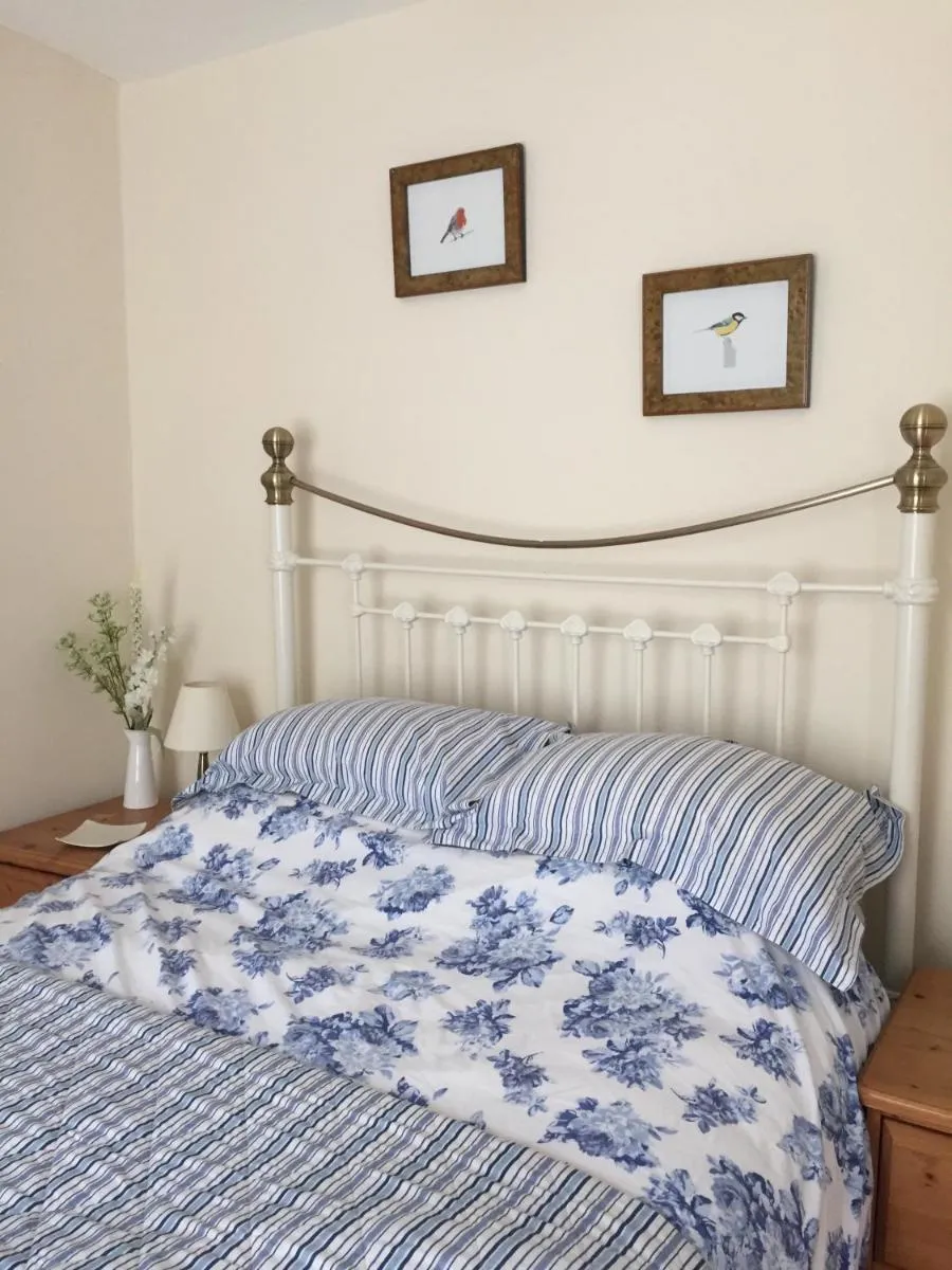 Image 4 of QUILLET COTTAGE, 2 GLENTOWAN ROAD
