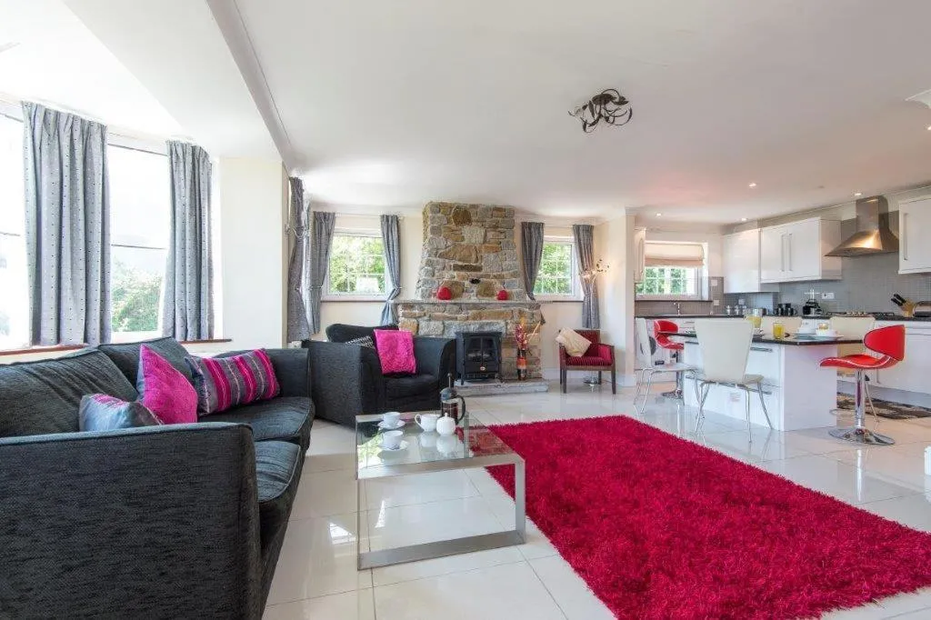 Image 3 of Rosemorran Holiday Apartments